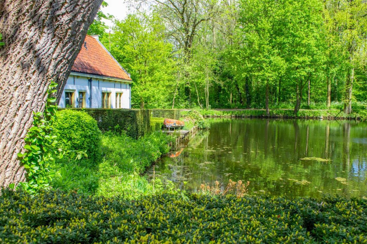 Bed and Breakfast Het Kasteel Van Rhoon Het Koetshuys Zewnętrze zdjęcie